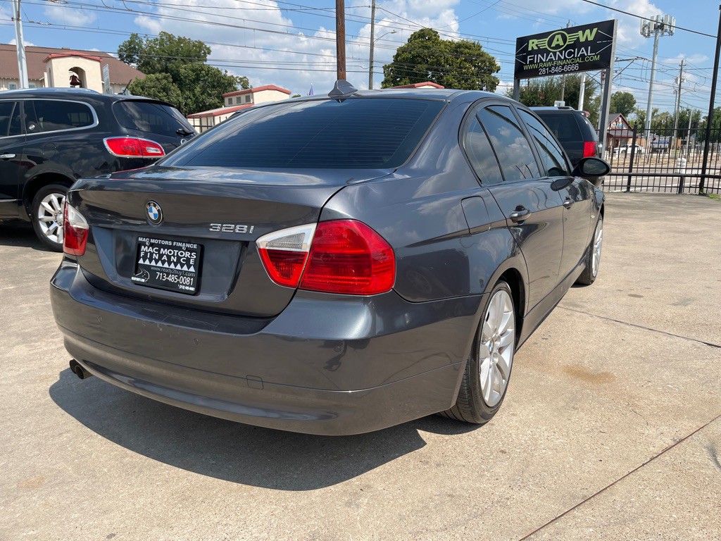 2007 BMW 3 Series Image 20