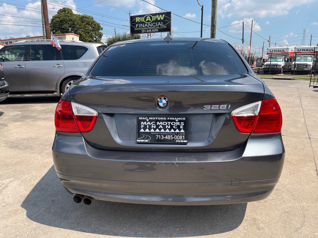2007 BMW 3 Series Image 21