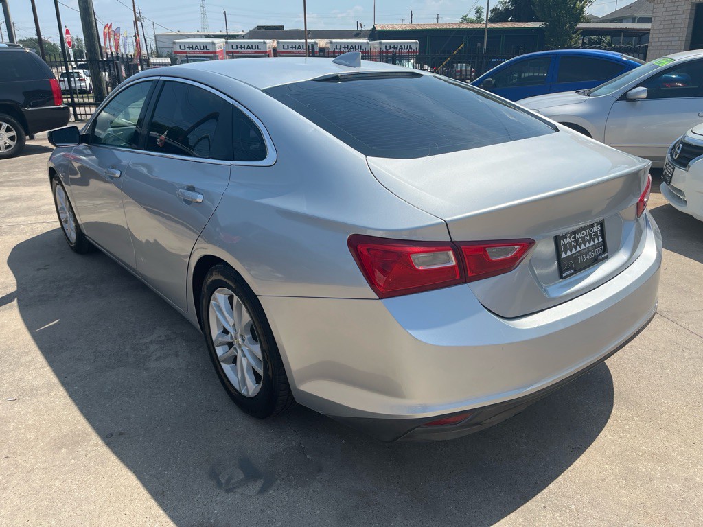 2016 Chevrolet Malibu Image 13