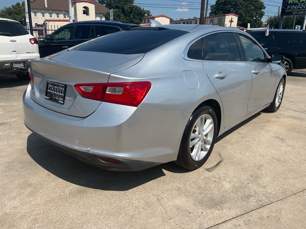 2016 Chevrolet Malibu Image 38