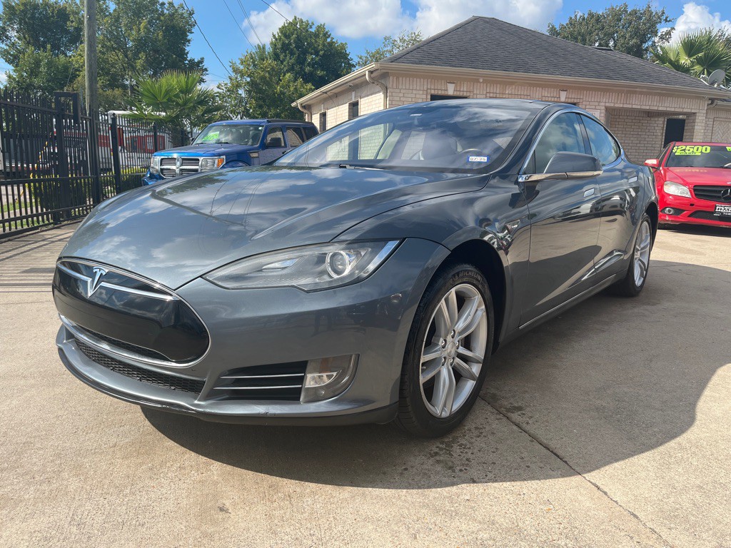 2012 Tesla Model S Image 3