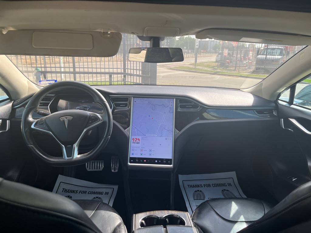 2012 Tesla Model S Image 16