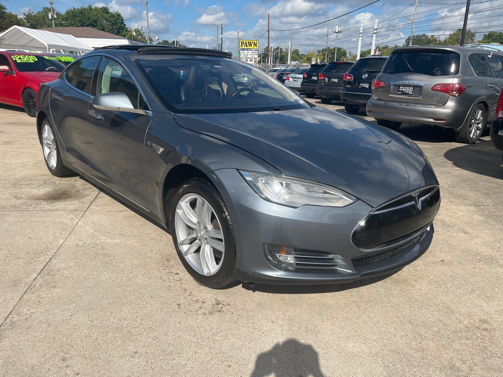 2012 Tesla Model S Image 20