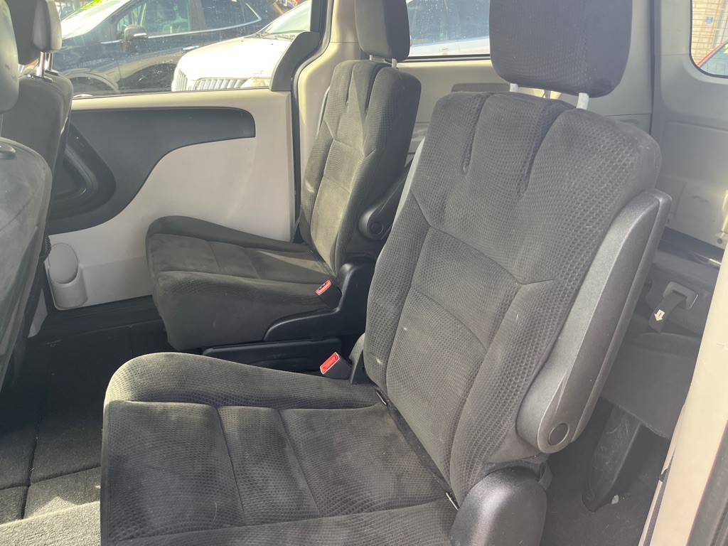 2016 Dodge Grand Caravan Image 15