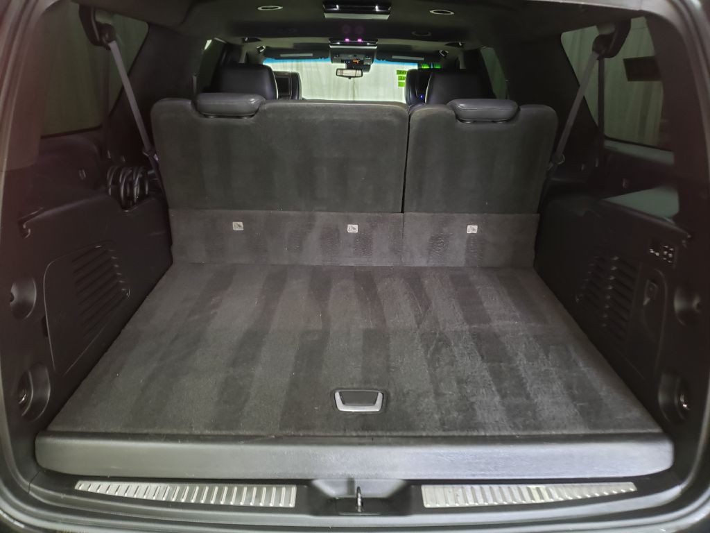 2017 Cadillac Escalade Image 9