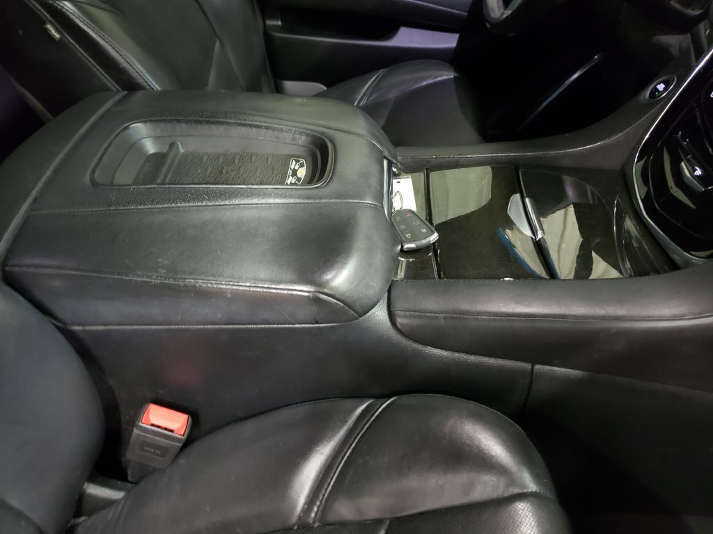 2017 Cadillac Escalade Image 36