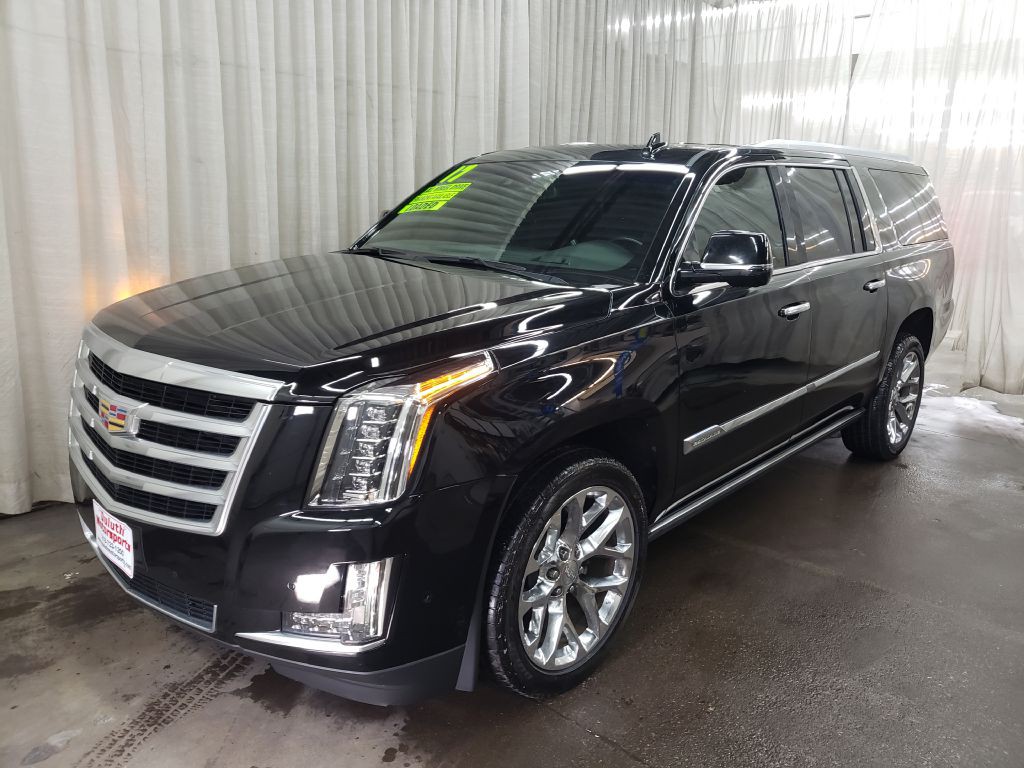 2017 Cadillac Escalade Image 40