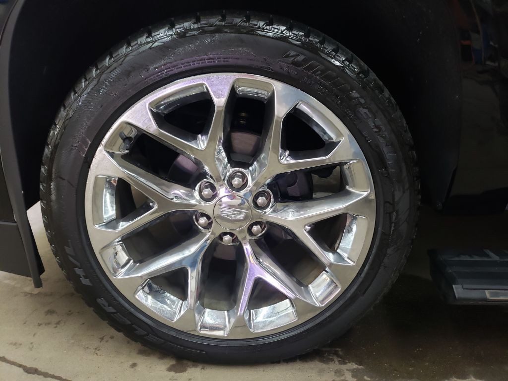 2017 Cadillac Escalade Image 80