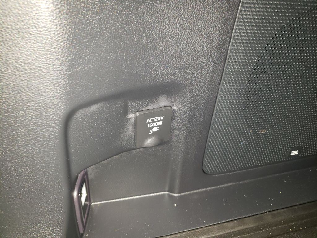 2023 Toyota Highlander Image 4