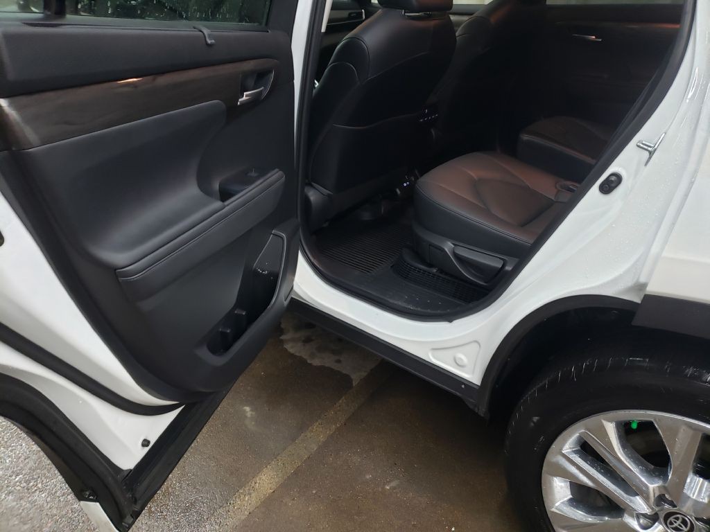 2023 Toyota Highlander Image 35
