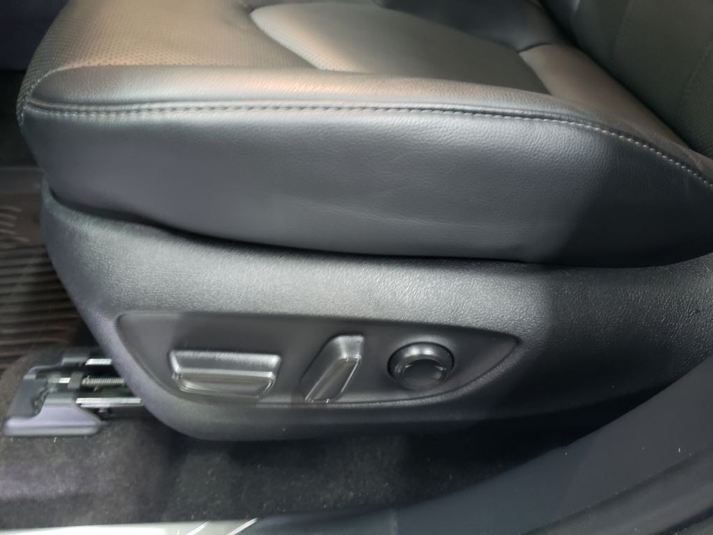 2023 Toyota Highlander Image 42