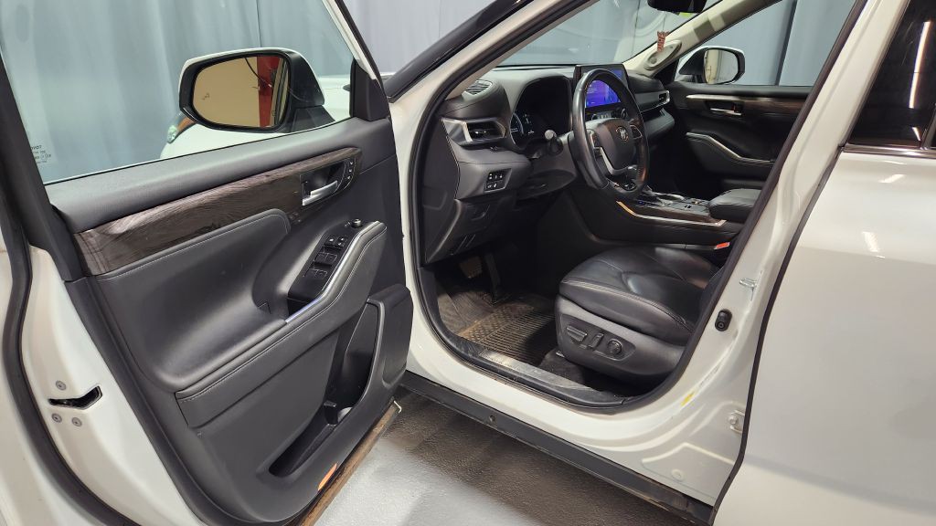 2023 Toyota Highlander Image 92