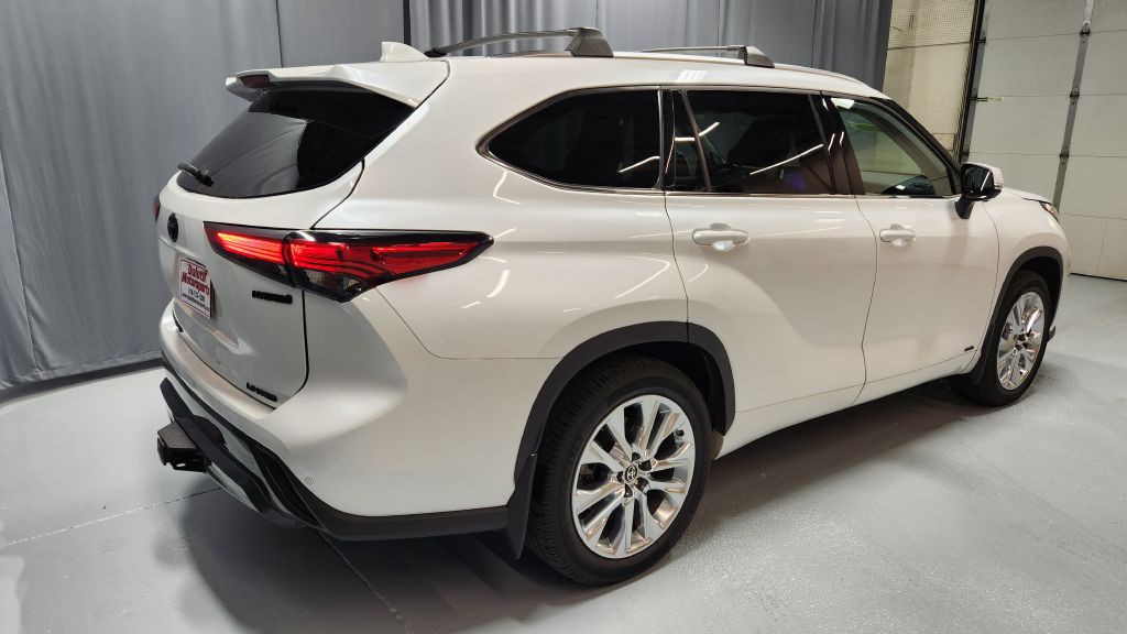 2023 Toyota Highlander Image 104