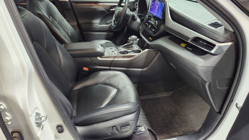 2023 Toyota Highlander Image 123