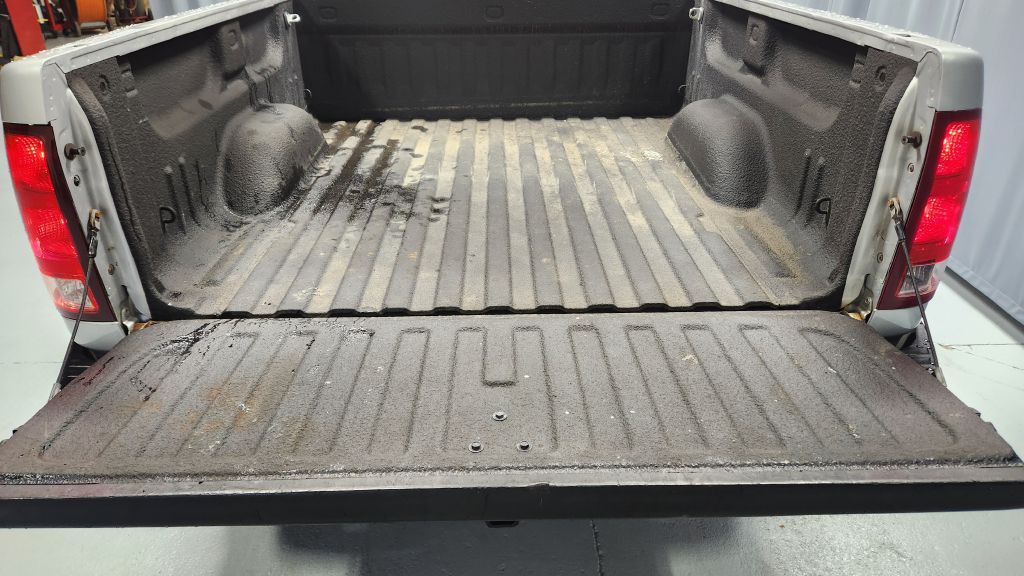 2012 GMC Sierra Image 8