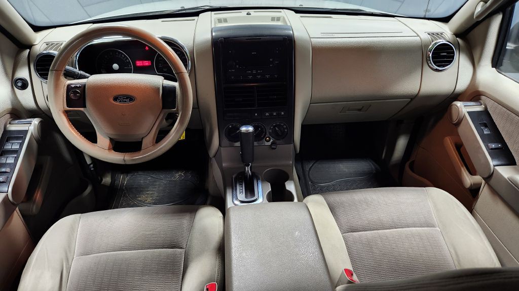 2007 Ford Explorer Image 14