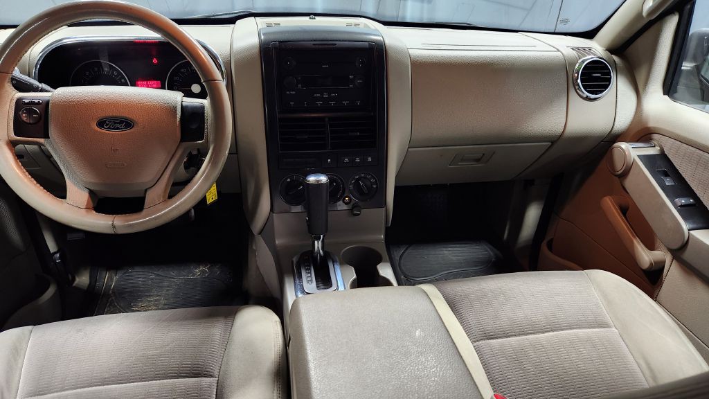 2007 Ford Explorer Image 17