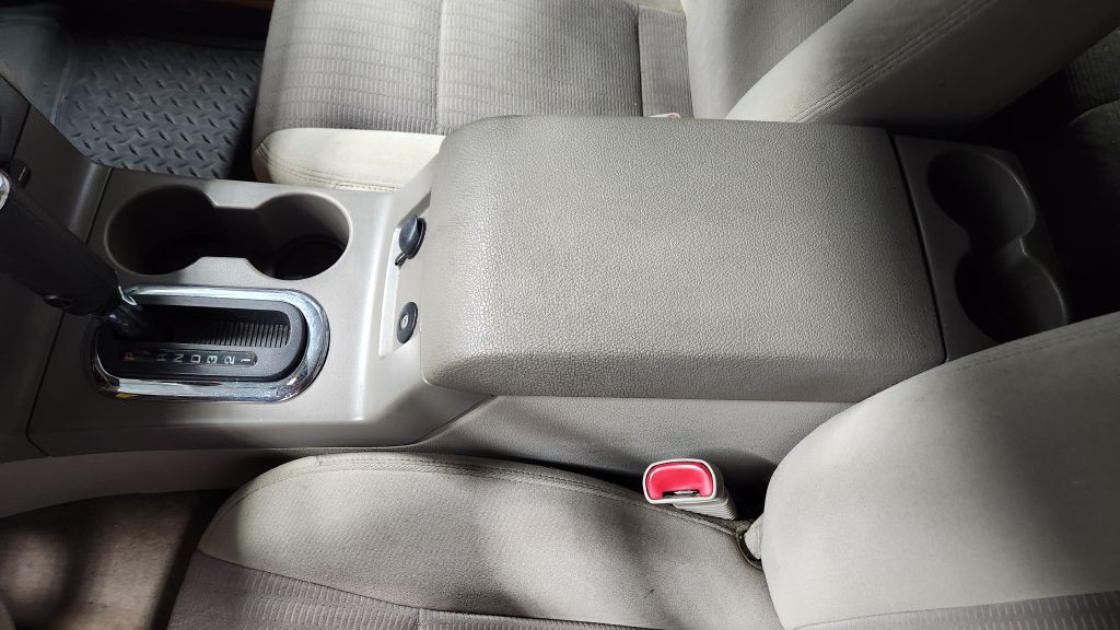 2007 Ford Explorer Image 25