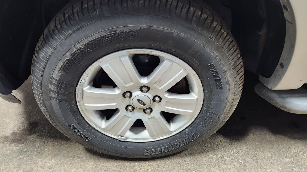 2007 Ford Explorer Image 26