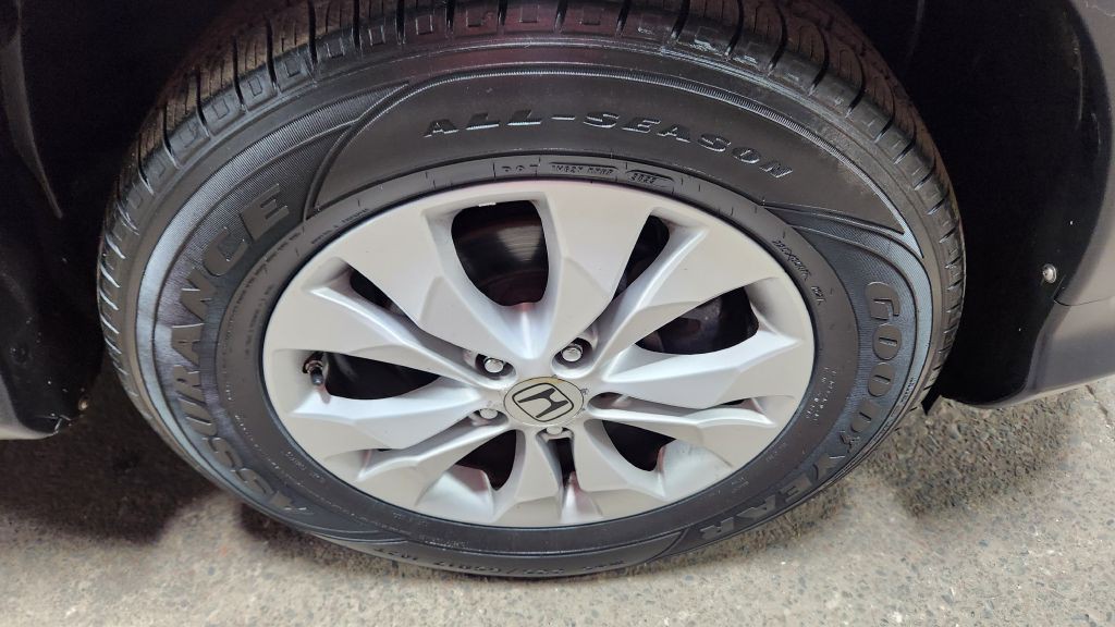 2013 Honda CR-V Image 42