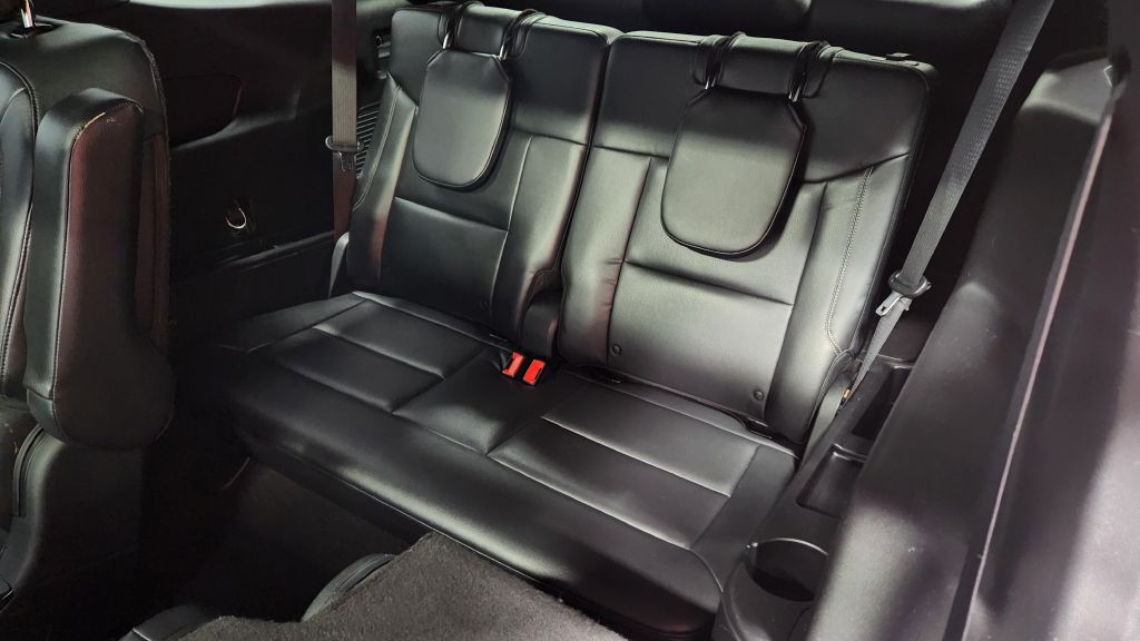 2020 Ford Explorer Image 14