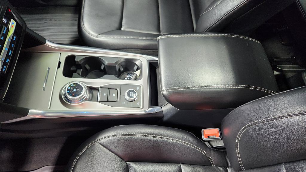 2020 Ford Explorer Image 26