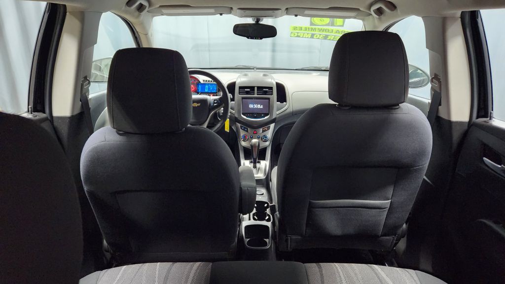 2016 Chevrolet Sonic Image 7