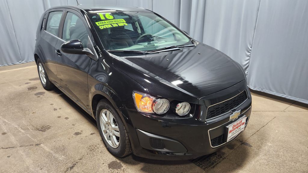 2016 Chevrolet Sonic Image 31