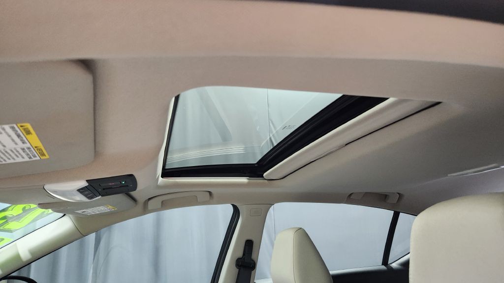 2023 Nissan Altima Image 21
