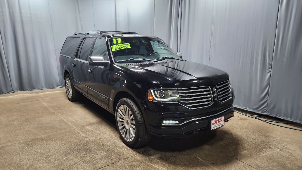 2017 Lincoln Navigator Image 35