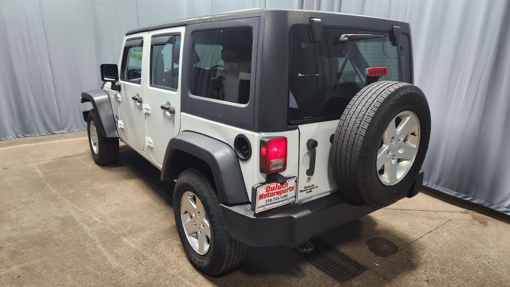 2015 Jeep Wrangler Unlimited Image 3