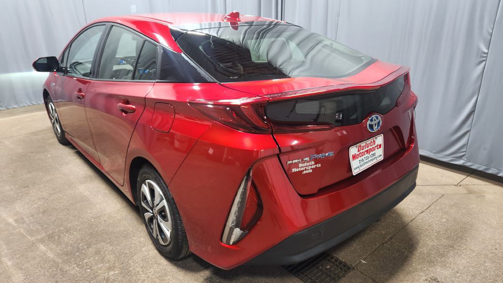 2017 Toyota Prius Image 3