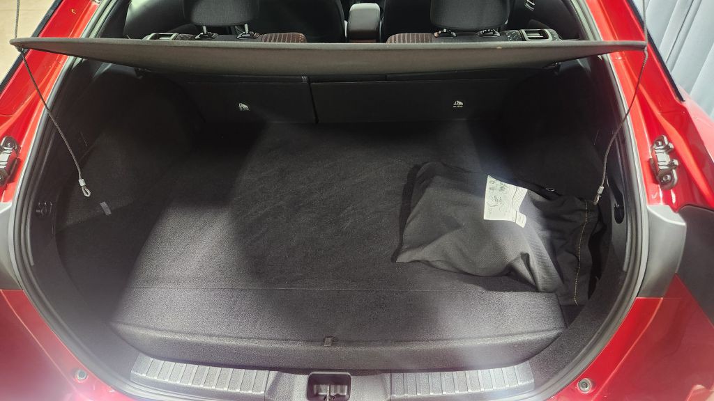 2017 Toyota Prius Image 6