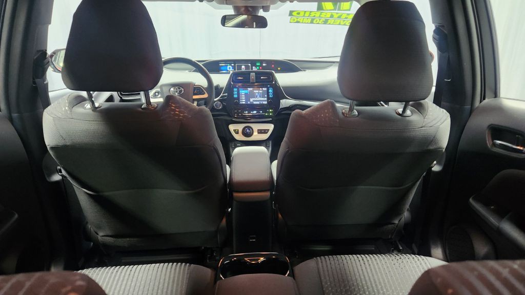 2017 Toyota Prius Image 8
