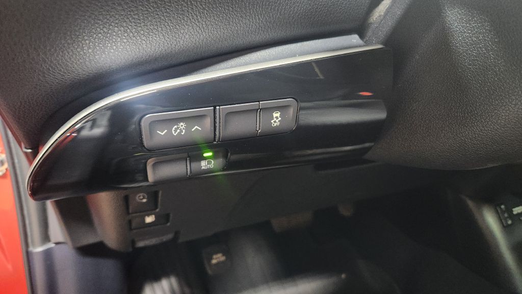 2017 Toyota Prius Image 23