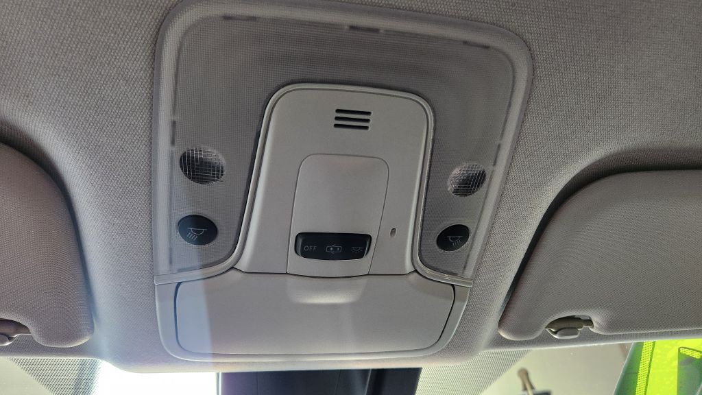2017 Toyota Prius Image 65