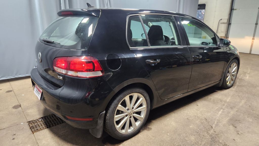 2012 Volkswagen Golf Image 28