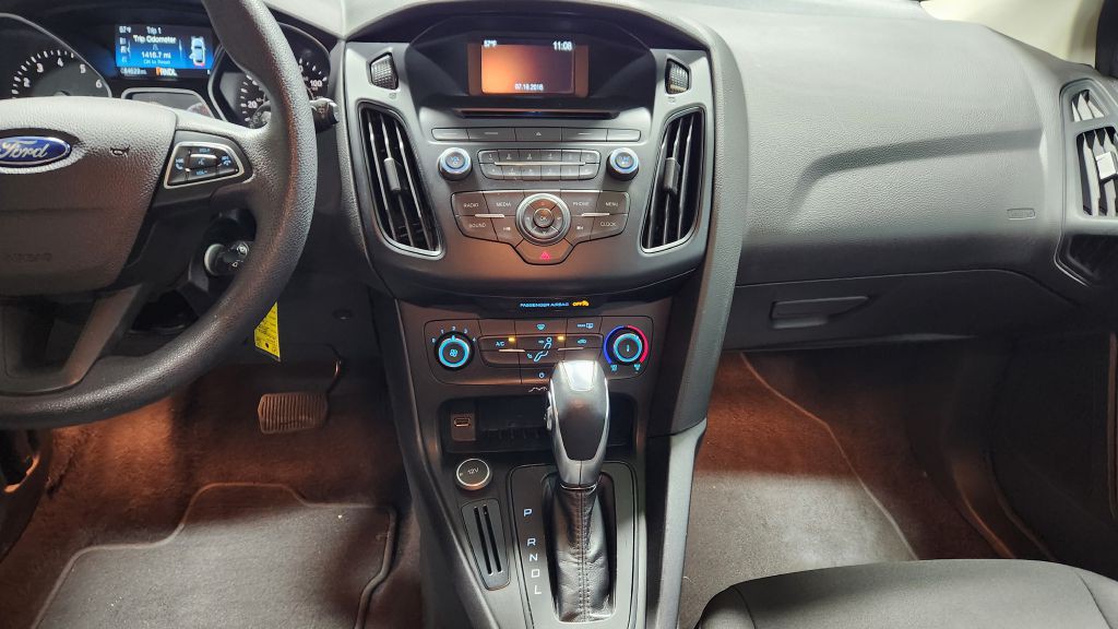 2015 Ford Focus Image 15