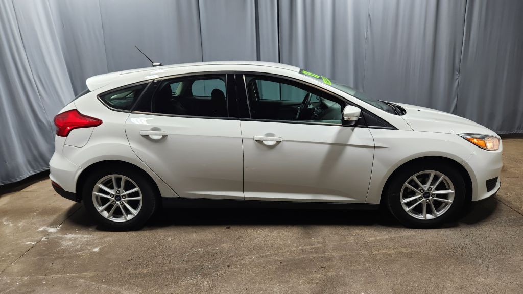 2015 Ford Focus Image 30