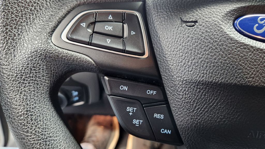 2015 Ford Focus Image 57