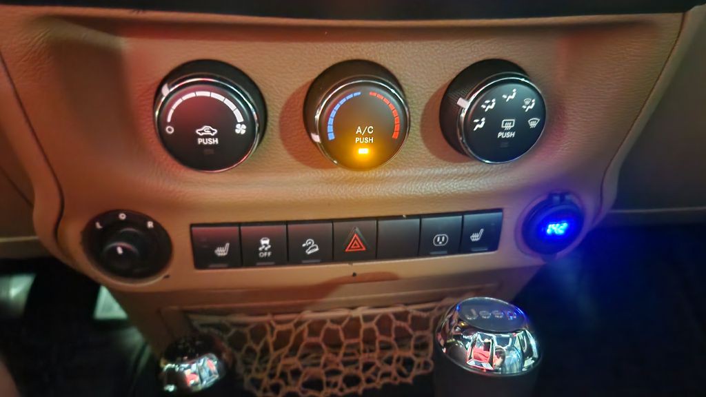 2015 Jeep Wrangler Unlimited Image 67