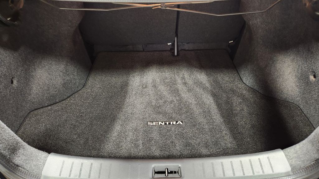 2019 Nissan Sentra Image 5