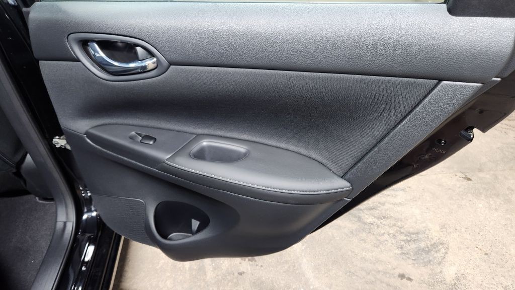 2019 Nissan Sentra Image 31