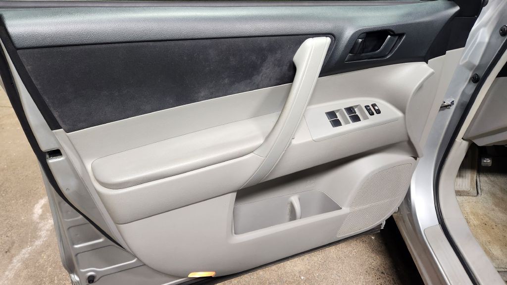 2008 Toyota Highlander Image 15