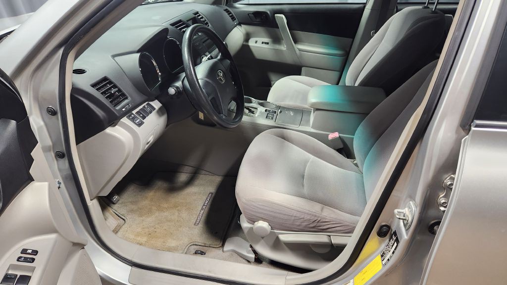 2008 Toyota Highlander Image 16