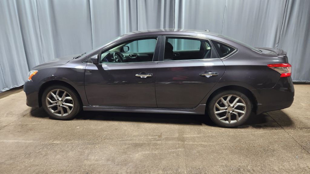 2013 Nissan Sentra Image 1