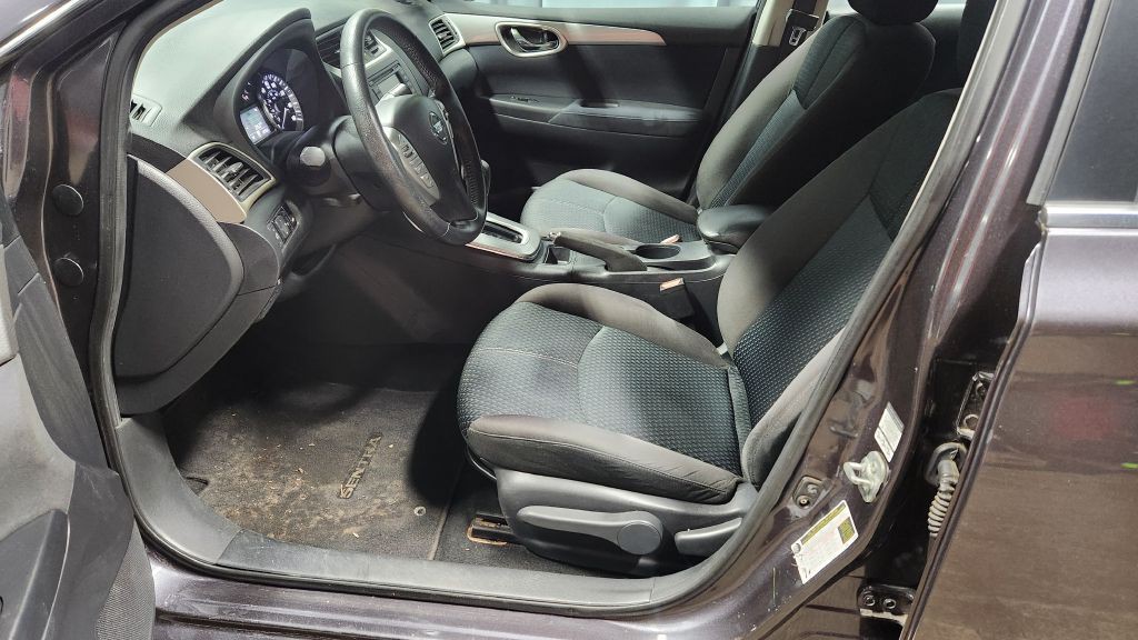 2013 Nissan Sentra Image 15