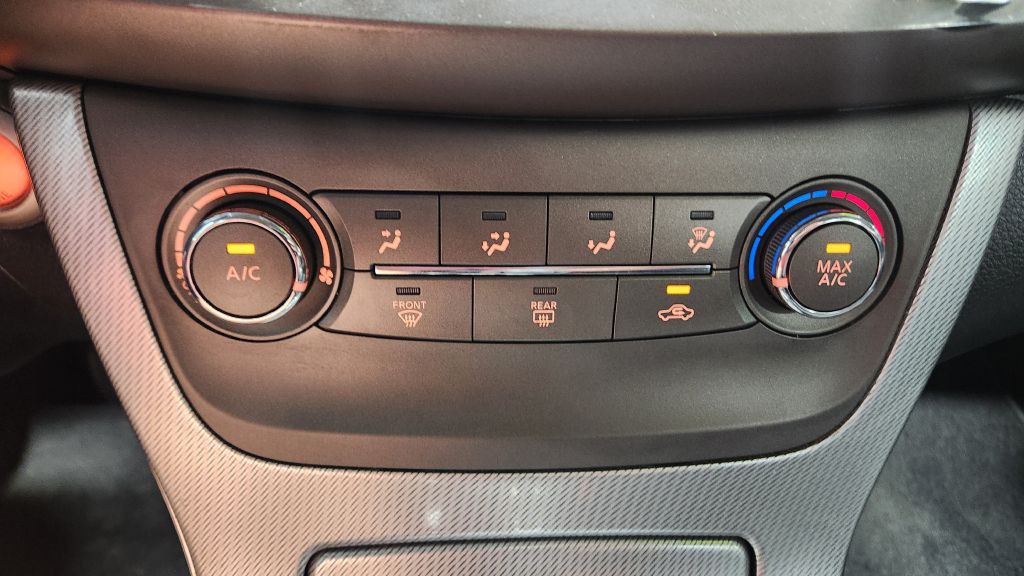 2013 Nissan Sentra Image 42
