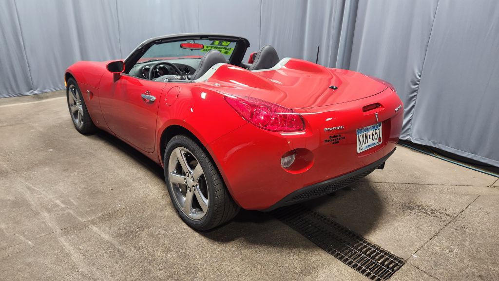 2007 Pontiac Solstice Image 3