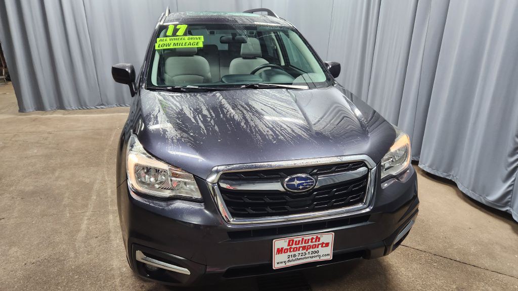 2017 Subaru Forester Image 33